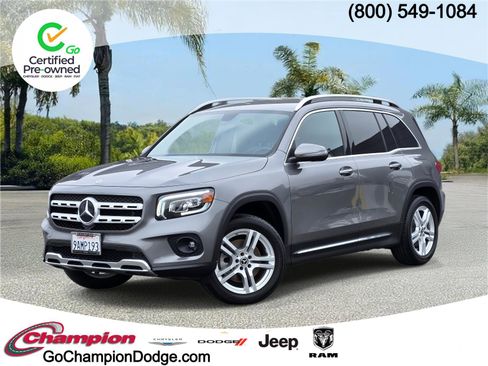 Used 2022 Mercedes-Benz GLB 250 4MATIC w/ Premium Package Lite image 1