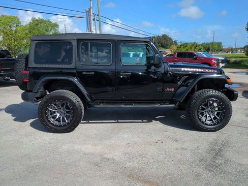 Used 2023 Jeep Wrangler Unlimited Rubicon w/ Steel Bumper Group image 3