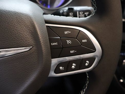 New 2026 Chrysler Voyager LX image 22