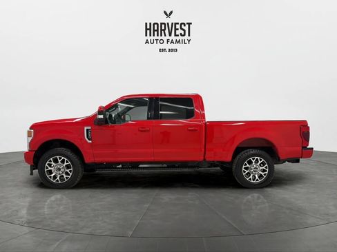 Used 2022 Ford F250 Lariat image 2
