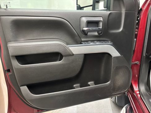 Used 2017 Chevrolet Silverado 2500 LT w/ All Star Edition image 10