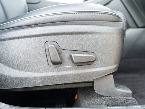 Used 2021 Hyundai Santa Fe Limited image 14