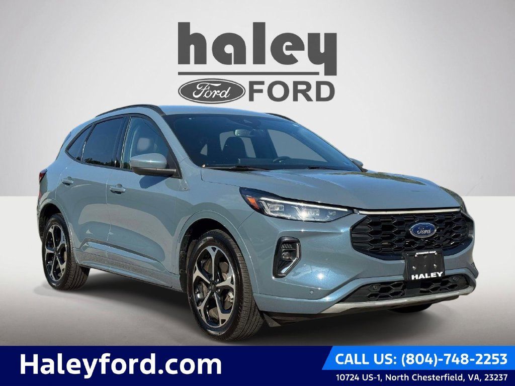 Used 2023 Ford Escape ST-Line Elite AWD/4WD image 1