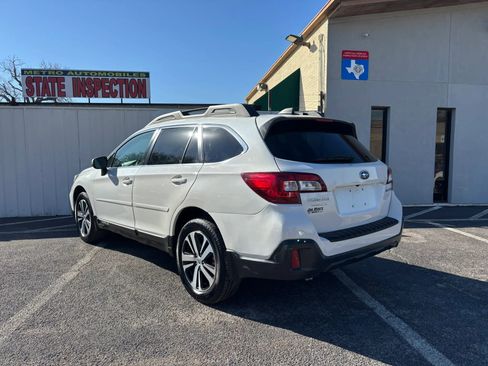 Used 2018 Subaru Outback 2.5i Limited w/ Popular Package #2 image 8
