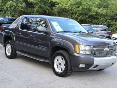 Used 2010 Chevrolet Avalanche LT w/ Suspension Package, Off-Road