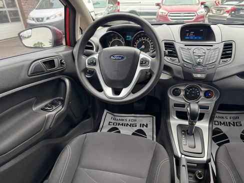 Used 2019 Ford Fiesta SE FWD image 33