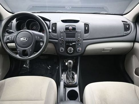 Used 2012 Kia Forte EX w/ Premium Pkg FWD image 18