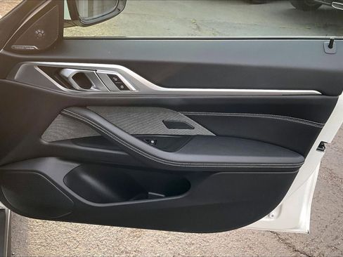 Used 2023 BMW i4 eDrive40 image 20
