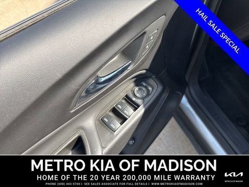 Used 2024 Chevrolet Equinox LT AWD/4WD image 11