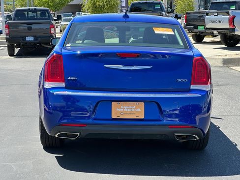 Certified 2021 Chrysler 300 Touring L AWD/4WD image 7