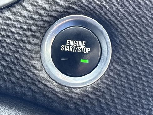 Used 2022 Chevrolet Malibu LT image 26