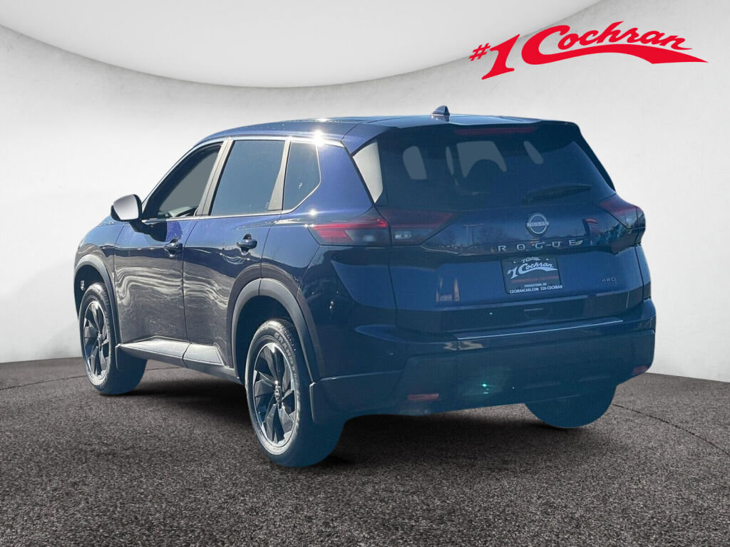 Used 2026 Nissan Rogue SV AWD/4WD image 4
