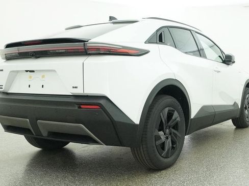 New 2026 Toyota C-HR AWD/4WD image 21