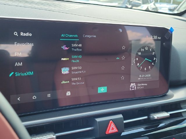 New 2026 Kia Sportage SX FWD image 33