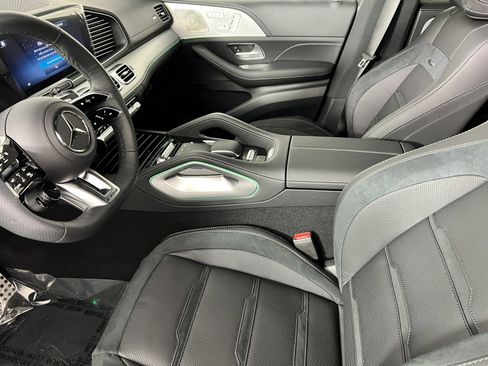 New 2025 Mercedes-Benz GLE 53 AMG 4MATIC image 4