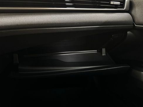 Used 2025 Toyota Camry LE FWD image 28