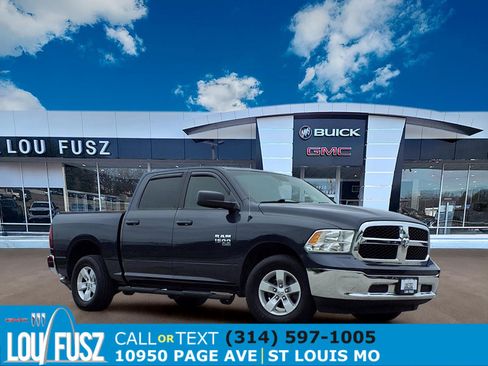 Used 2021 RAM 1500 Classic SLT AWD/4WD image 1