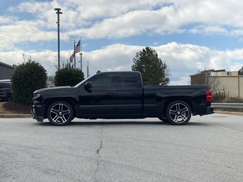 Used 2017 Chevrolet Silverado 1500 LT w/ All Star Edition image 14