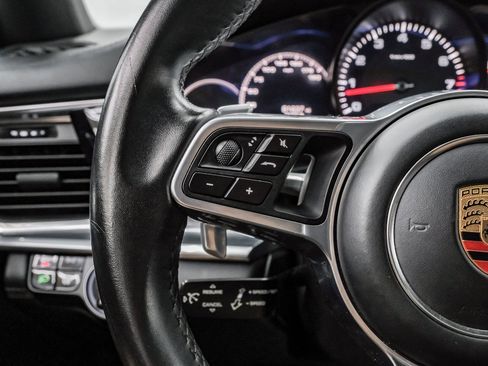 Used 2019 Porsche Panamera 4 image 14
