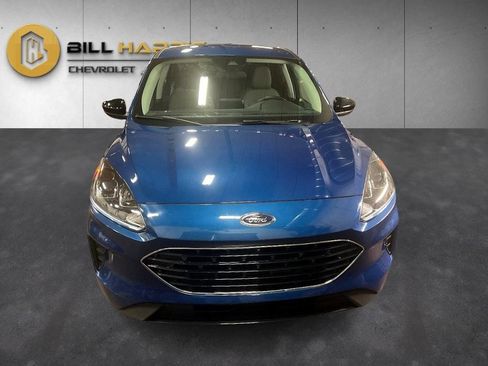 Used 2022 Ford Escape SE w/ SE Sport Appearance Package image 8