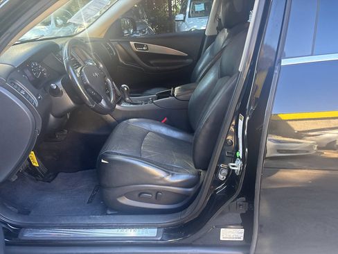 Used 2017 INFINITI QX50 AWD image 10