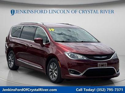 Used 2019 Chrysler Pacifica Touring-L Plus