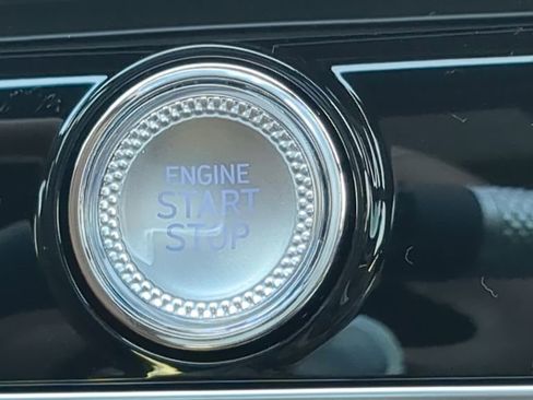 New 2026 Genesis GV70 2.5T Advanced AWD/4WD image 29