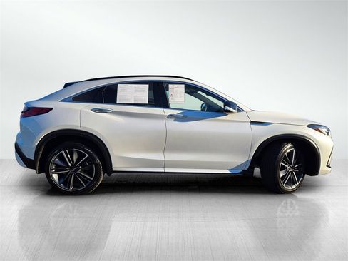 Certified 2025 INFINITI QX55 Luxe w/ Cargo Package image 3