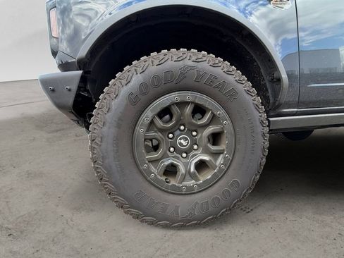 Certified 2023 Ford Bronco Wildtrak image 9