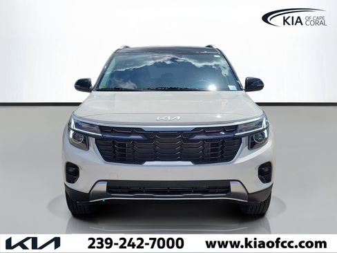 New 2026 Kia Seltos S FWD image 2
