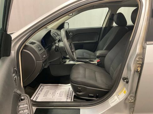 Used 2012 Ford Fusion SE FWD image 19