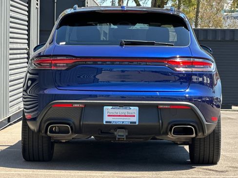 Certified 2023 Porsche Macan AWD/4WD image 7