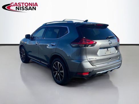Used 2019 Nissan Rogue SL w/ Premium Package image 6