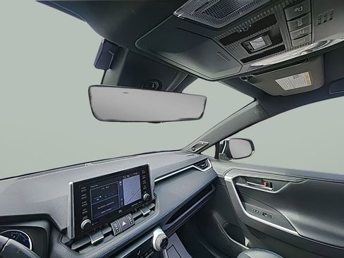 Used 2020 Toyota RAV4 XSE image 26