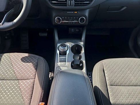Certified 2023 Ford Escape Active AWD/4WD image 21