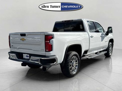 New 2026 Chevrolet Silverado 2500 LTZ w/ LTZ Premium Package image 4
