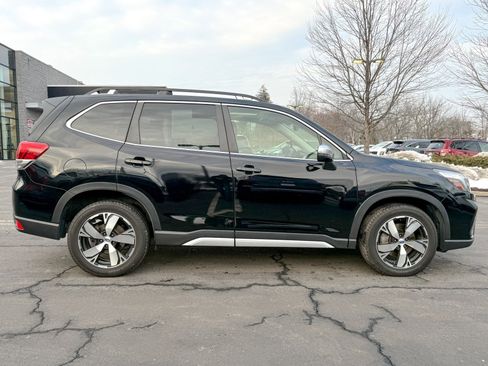 Used 2020 Subaru Forester Touring image 4