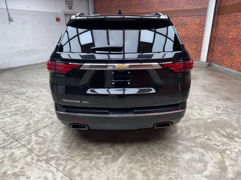Used 2023 Chevrolet Traverse High Country AWD/4WD image 4