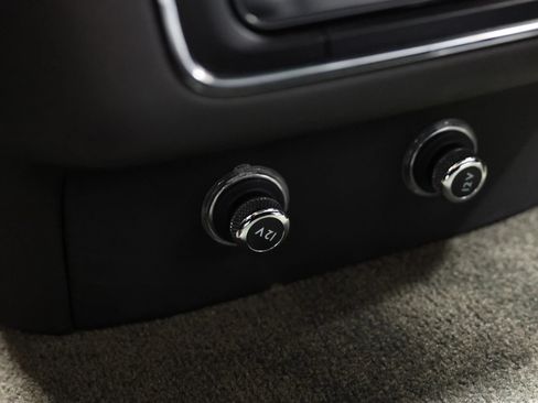 Used 2018 Bentley Bentayga Onyx Edition AWD/4WD image 71