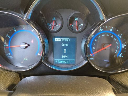 Used 2015 Chevrolet Cruze LT w/ RS Package FWD image 23