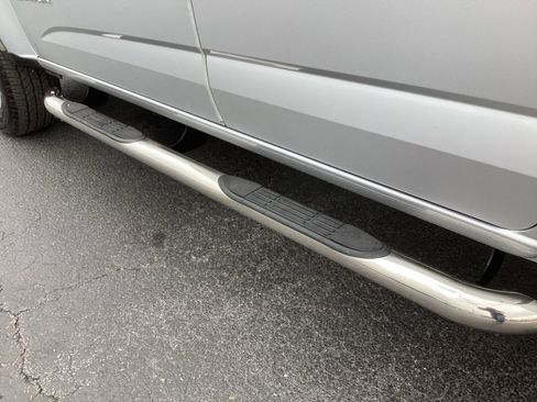 Used 2017 GMC Canyon SLE image 18