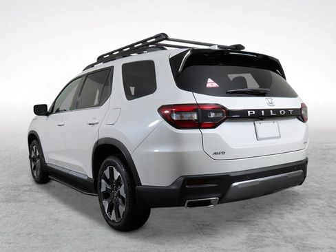 New 2026 Honda Pilot Elite image 3