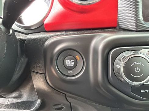 Used 2020 Jeep Wrangler Unlimited Rubicon image 24