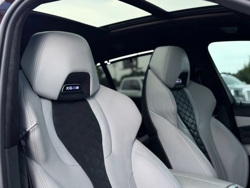 Used 2020 BMW X6 M Competition AWD/4WD image 44