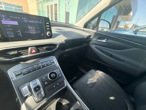 Used 2022 Hyundai Santa Fe SEL w/ Convenience Package FWD image 13