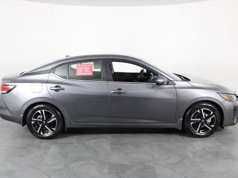 Certified 2024 Nissan Sentra SV image 15