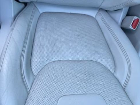 Used 2021 Jeep Cherokee Limited FWD image 12