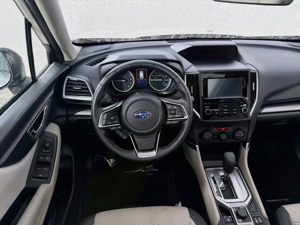 Used 2023 Subaru Forester Premium AWD/4WD image 23