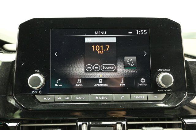 Used 2025 Nissan Pathfinder SV FWD image 33