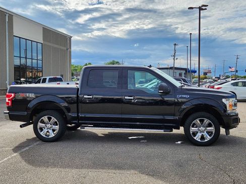Used 2018 Ford F150 XLT w/ Equipment Group 302A Luxury AWD/4WD image 12